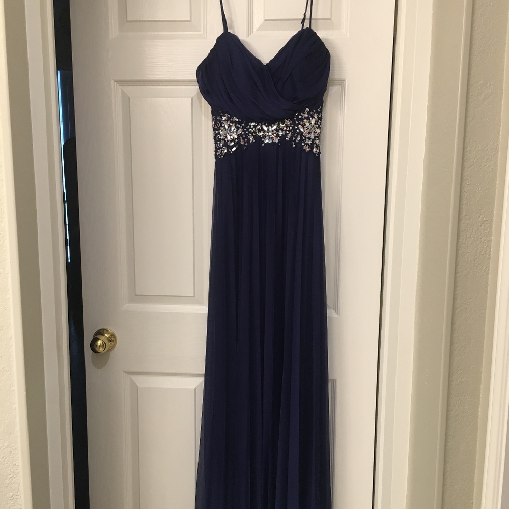 B. Darlin Blue Prom Dress
